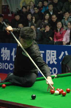 面对来自欧 面对来自欧