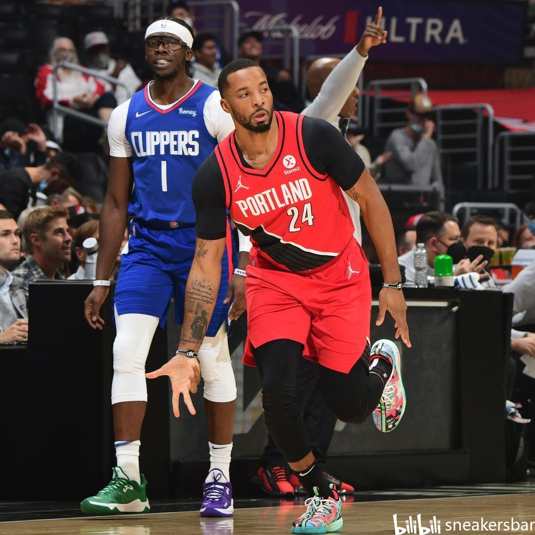 从本届巴黎 从本届巴黎