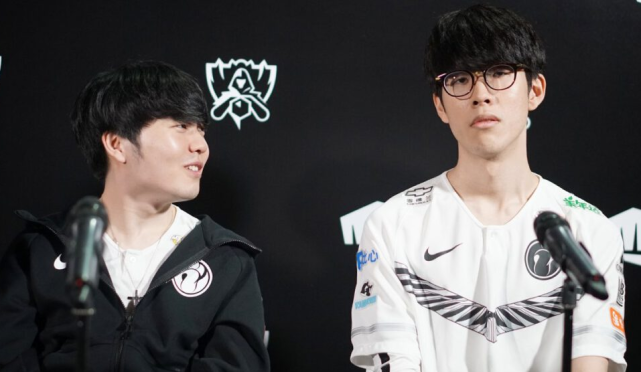 深的敬意 深的敬意